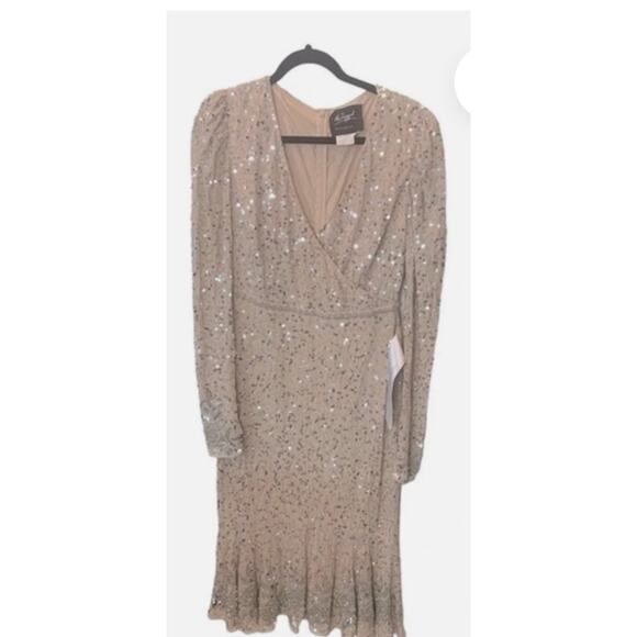 MAC DUGGAL BEADED SEQUIN GOWN WITH EMBELLISHED HEMLINE Blush/Light Purple Sz 6 - Picture 6 of 6